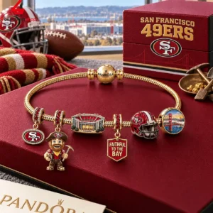 Gold Pandora bracelet with San Francisco 49ers charms featuring the team logo, stadium, helmet, and Golden Gate Bridge.